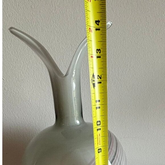 Vintage Collection Elegant Swirled Murano Vase White Size 14"x6.5" - Picture 2 of 7